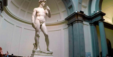 que ver en la galería de la academia de florencia italia
