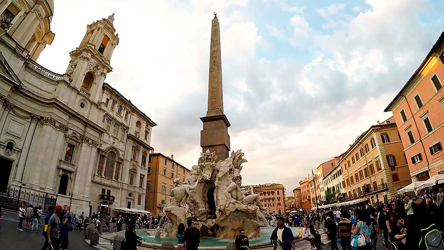 fontana de los cuatro rios