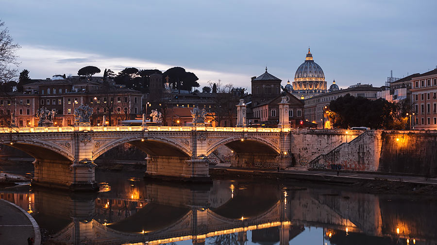 donde alojarse en roma para hacer turismo