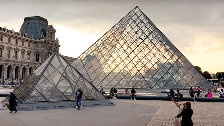 Mejores free tours de París en español gratis
